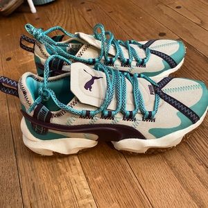 Women Puma Erupt Trail Running Shoes